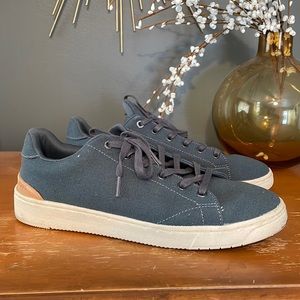 10.5 Men’s Tom’s Shoes